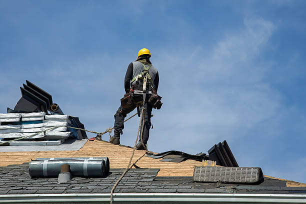 Professional Gutter Installation technician working in Missouri City, MO